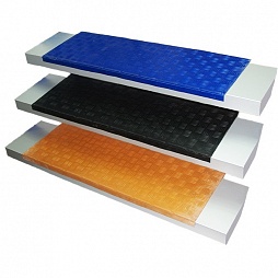 Накладки на ступени