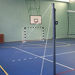 Стойки в/б на растяжках с мех. натяжения сетки (А26)